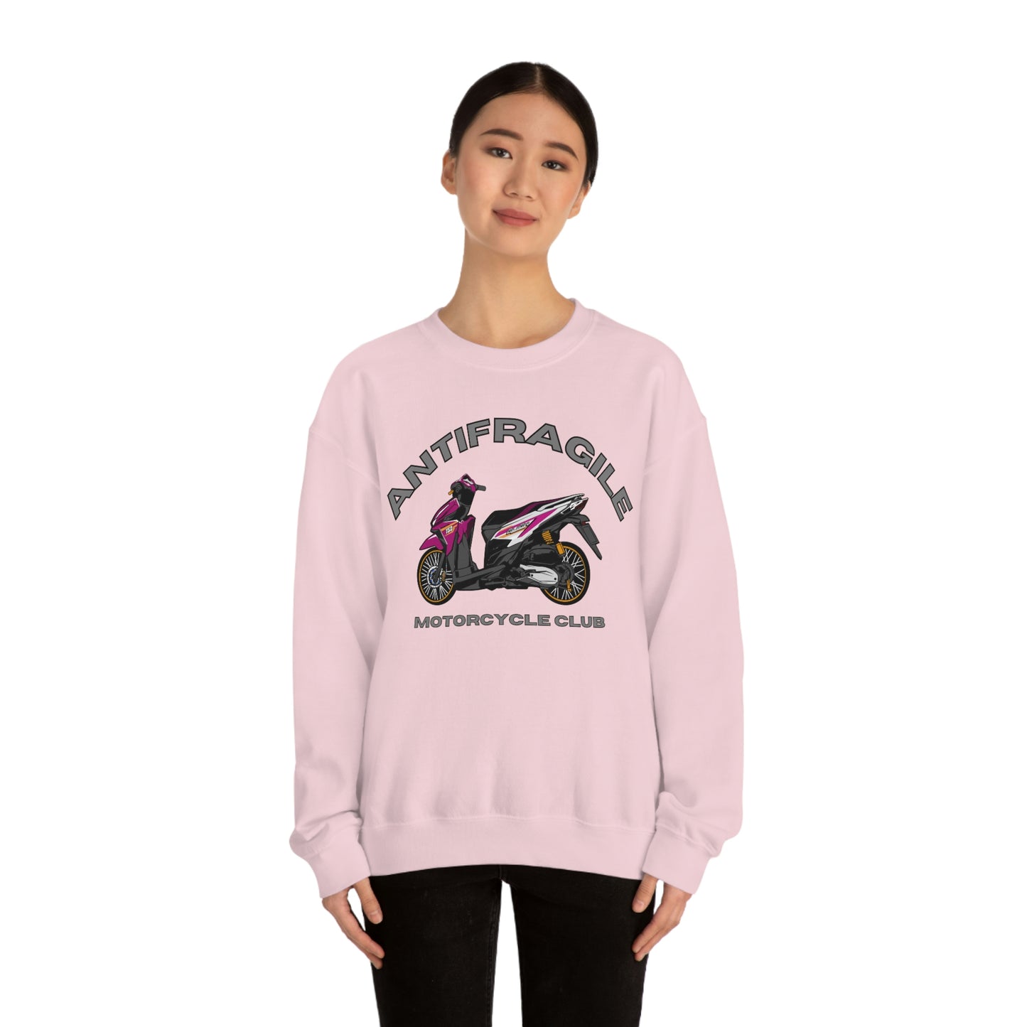 Antifragile Crewneck | LESSERAFIM