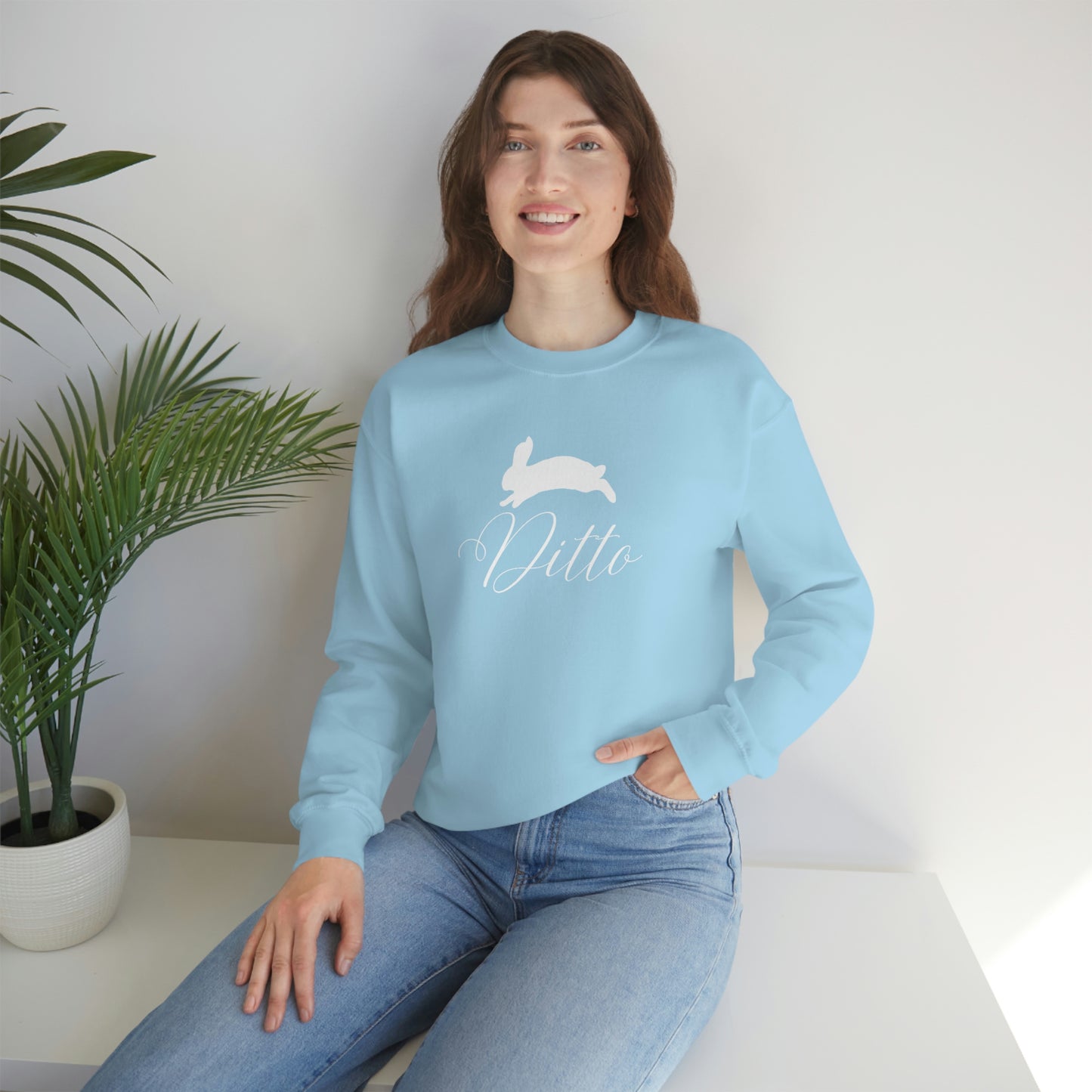 Ditto Crewneck | New Jeans