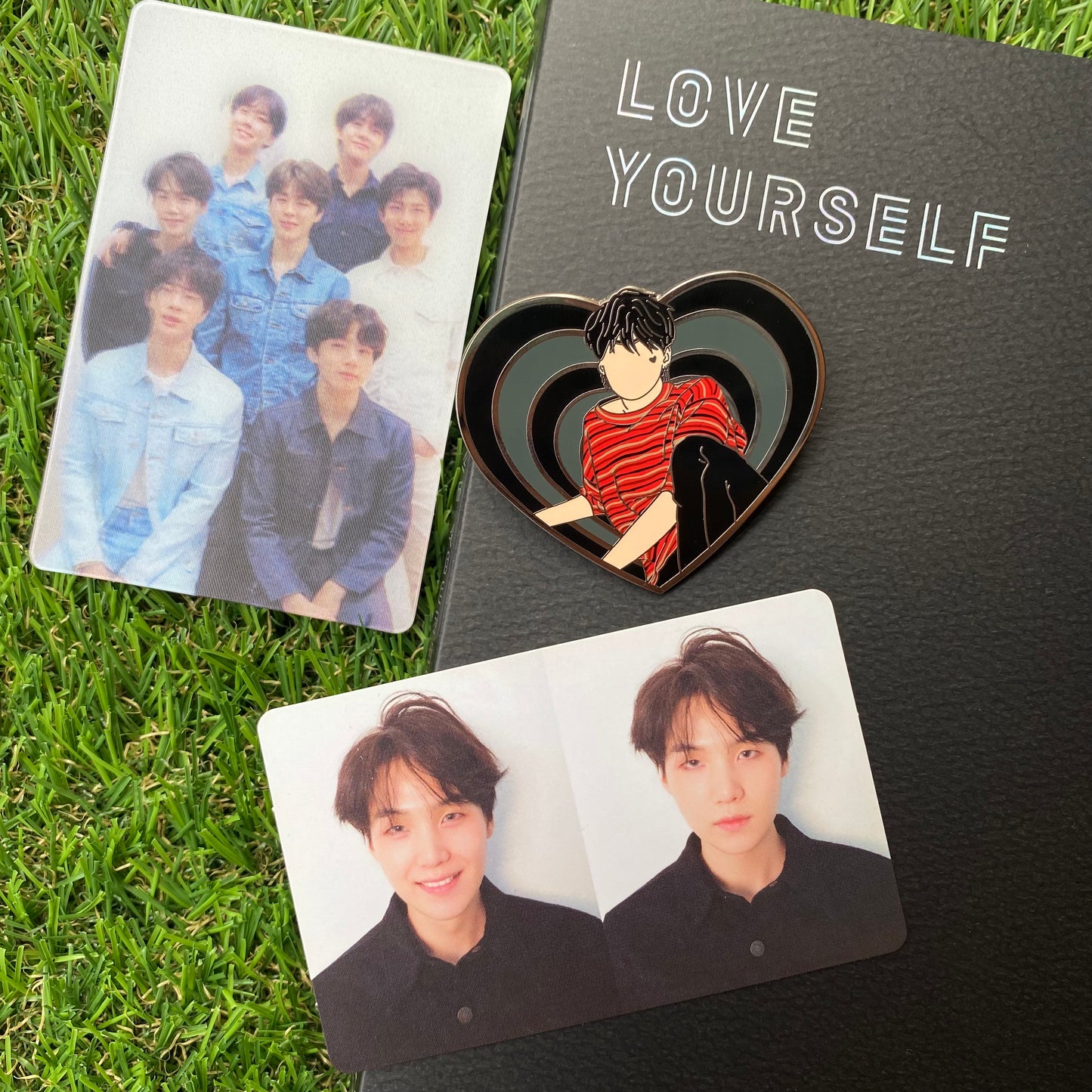 Love Yourself Tear Version O Heart Hard Enamel Pins